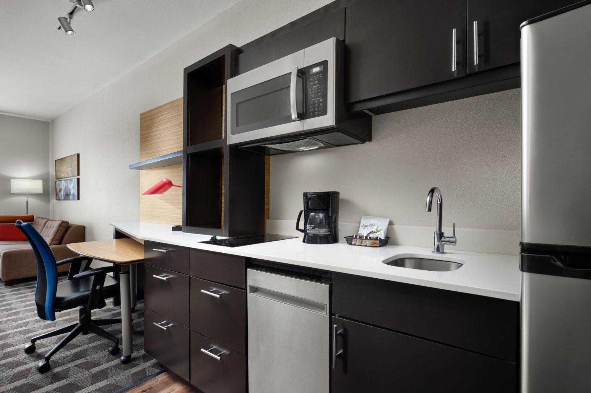 Towneplace Suites By Marriott Lafayette South Екстериор снимка
